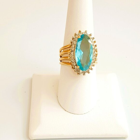 Gold Solitaire Oval Light Blue Ring 8.75 Clear Stone Baguettes Statement Jewelry - Picture 4 of 9